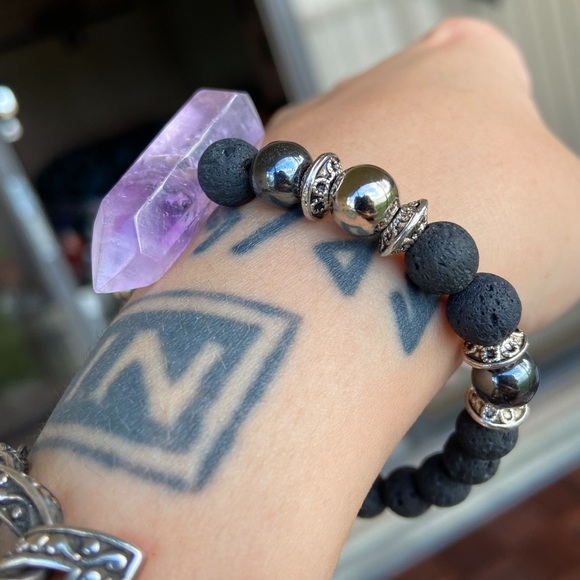 Double point amethyst crystal hematite lava beads - Picture 6 of 8